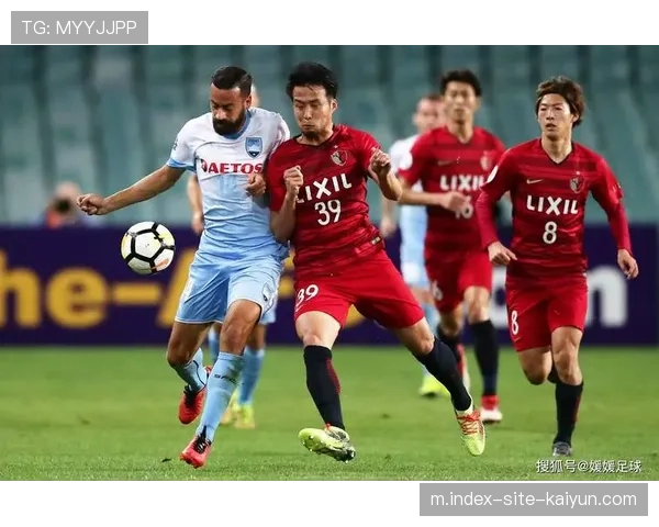 川崎前锋高位逼抢触发点选择精准 海港后场出球遭遇巨大压力