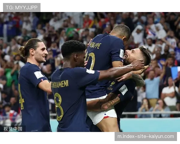 吉鲁标志性头槌破门 安德烈精准传中找到支点